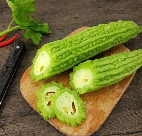 吃完水瓜可以吃石瓜吗,同属美味，食用搭配指南