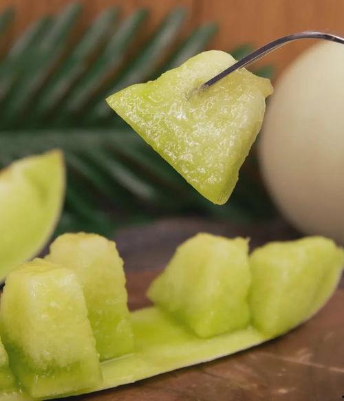 丝滑吃瓜,畅享夏日清凉时光