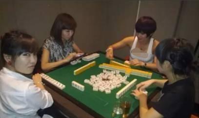 吃瓜开场子打牌,一场别开生面的娱乐盛宴